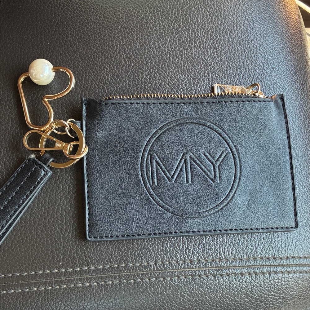 Marc‎ New York Black Leather Wristlet Card Holder with Gold Hardware